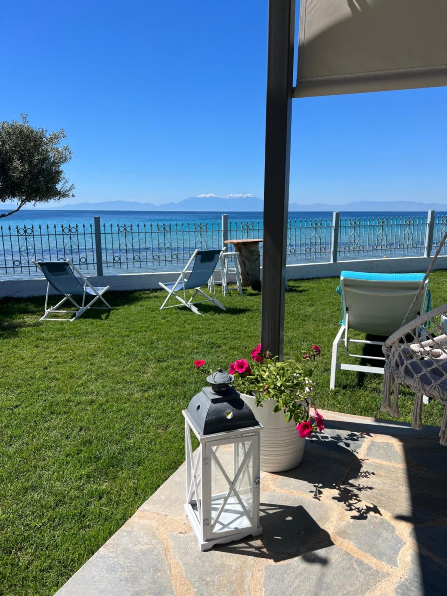 Beachfront Villa Athina Vergia Zewnętrze zdjęcie